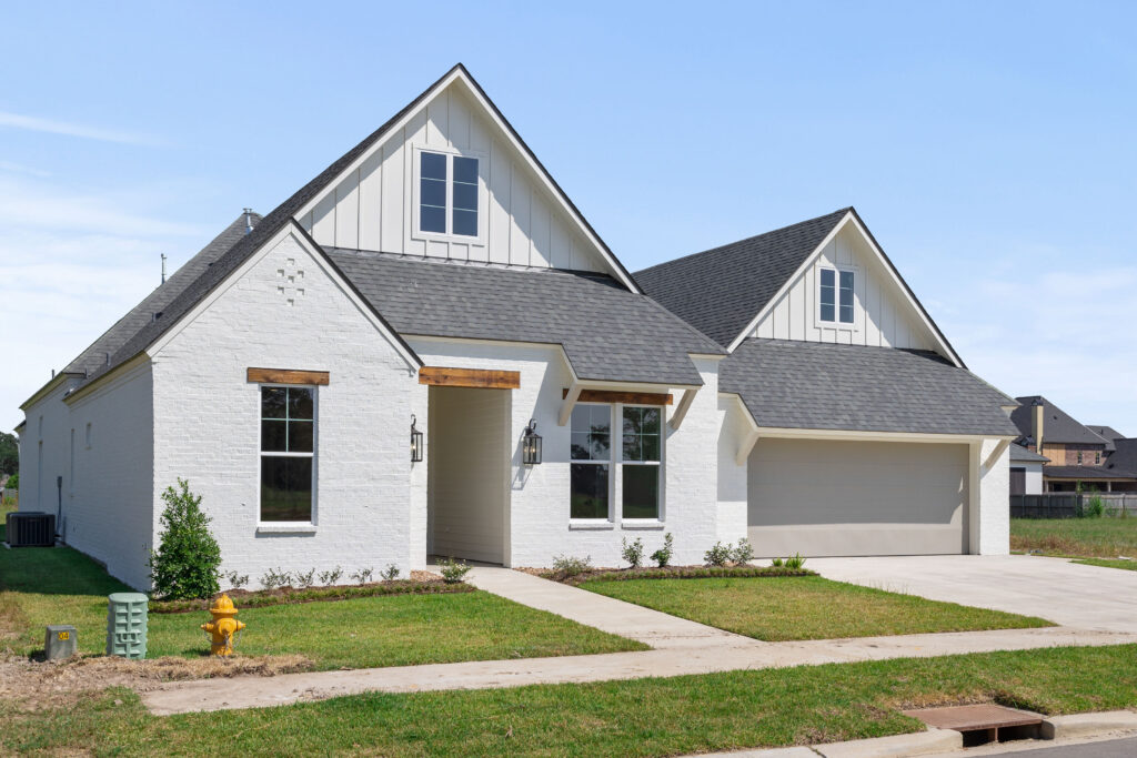 Winding Oak, a custom home by Prestigious Home Builders