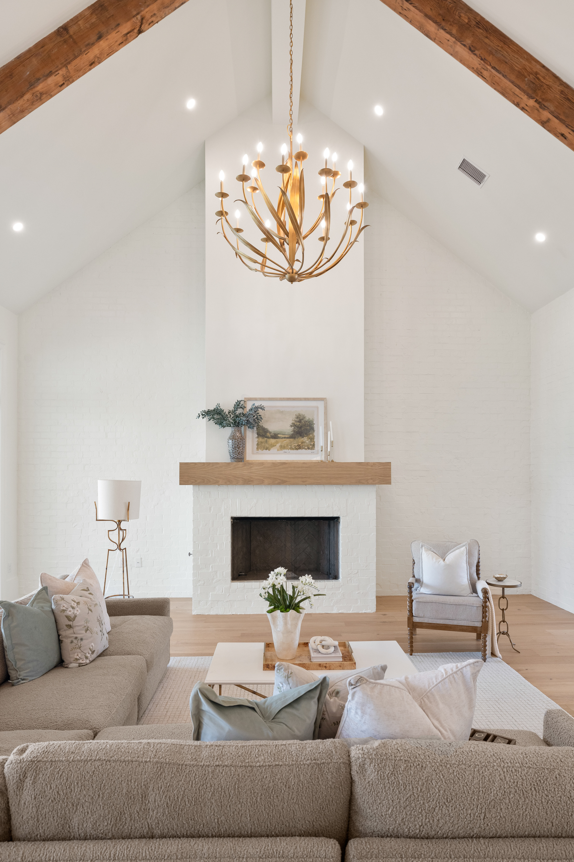 Custom home craftsmanship at Maison Royale by Prestigious Home Builders, Lafayette