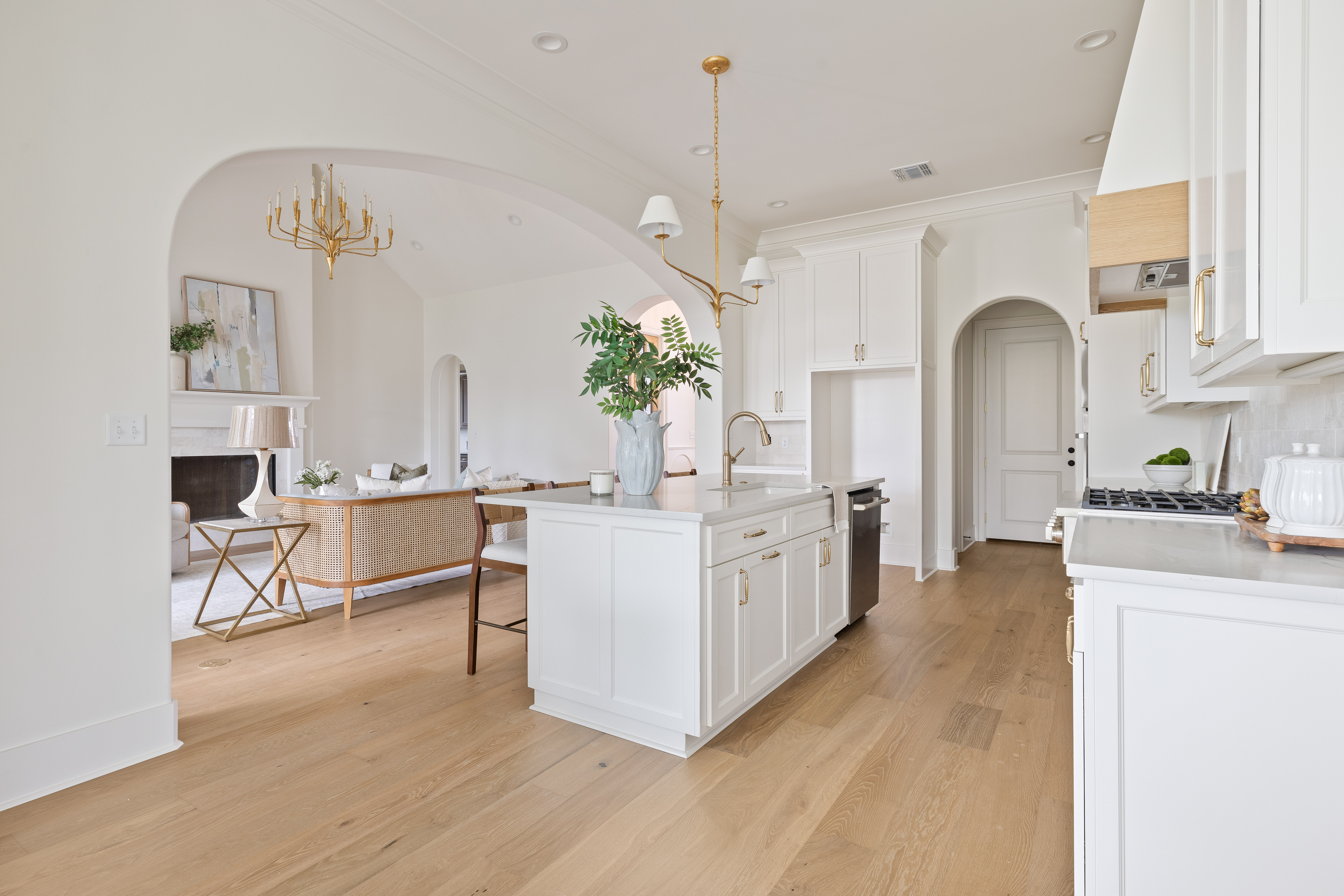 Custom home craftsmanship at Meadowline Residence by Prestigious Home Builders, Acadiana